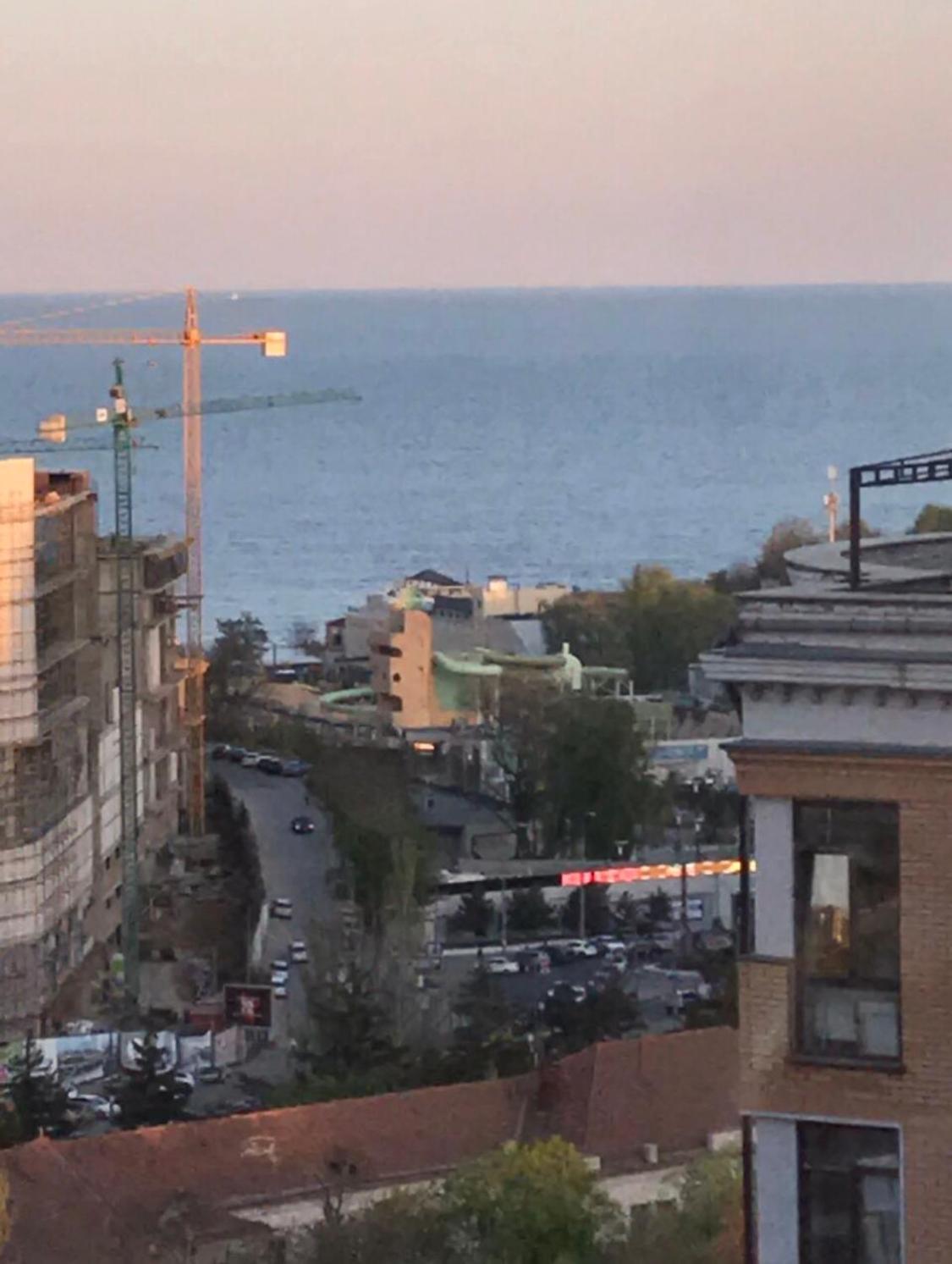 דירות אודסה "Нова Аркадія", Вид Моря Та Міста מראה חיצוני תמונה
